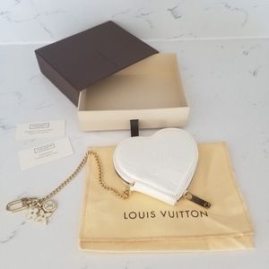 Louis Vuitton Vernis Heart coin/key chain